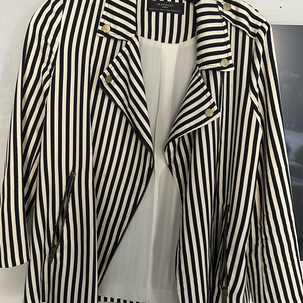 Zara Black and White Striped Blazer with Open Lapel